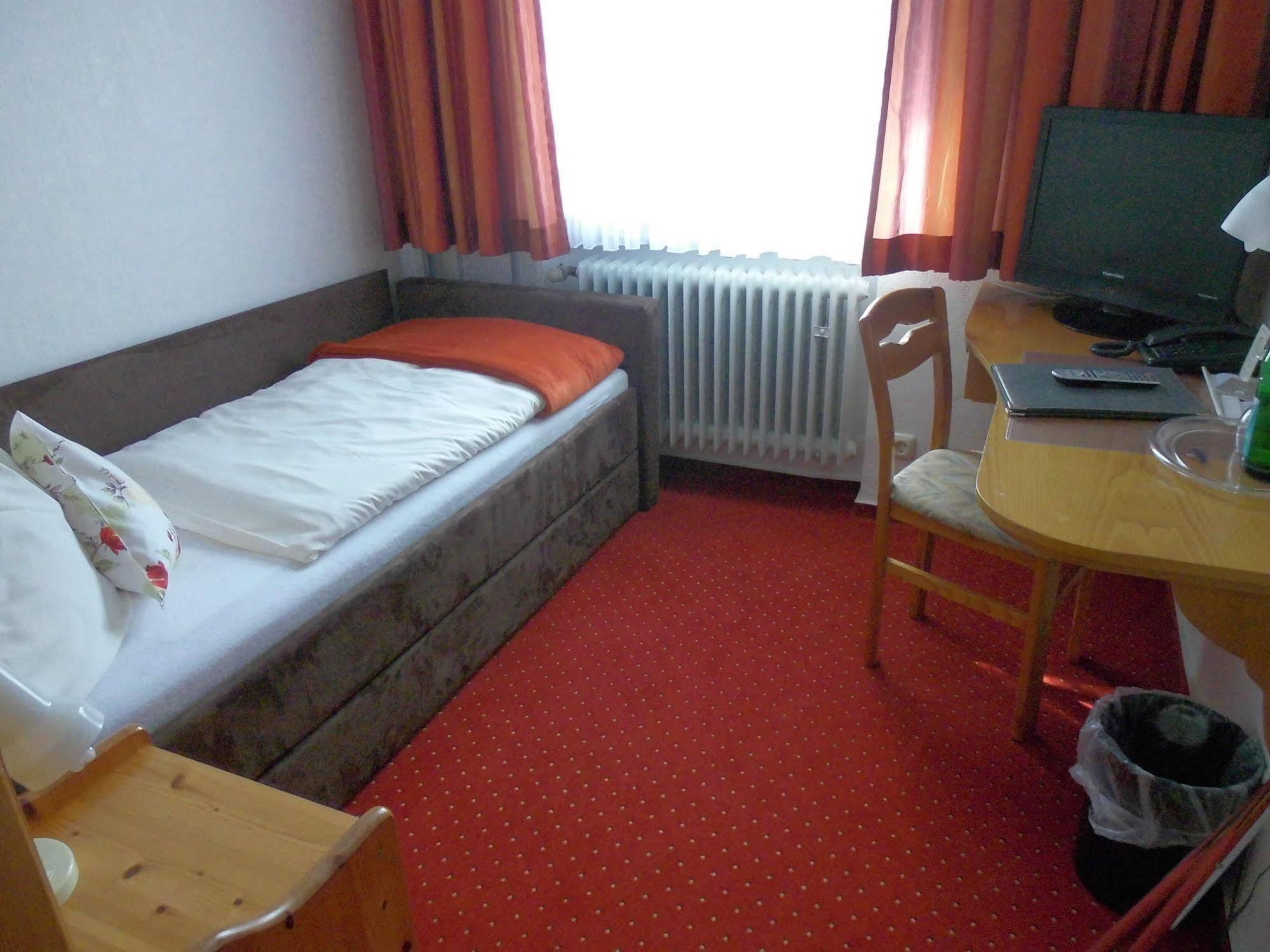 Hotel Schoos Fleringen Exterior foto